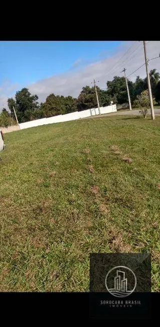 Foto 1 de Terreno / Lote à venda, 960m2 em Aracoiaba Da Serra - SP