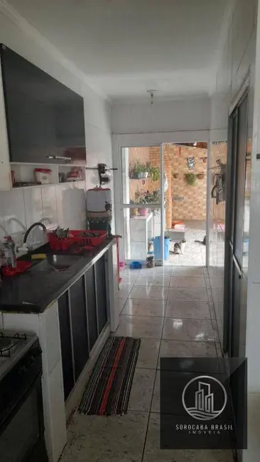 Foto 9 de Sobrado com 3 quartos à venda, 250m2 em Jardim Sandra, Sorocaba - SP