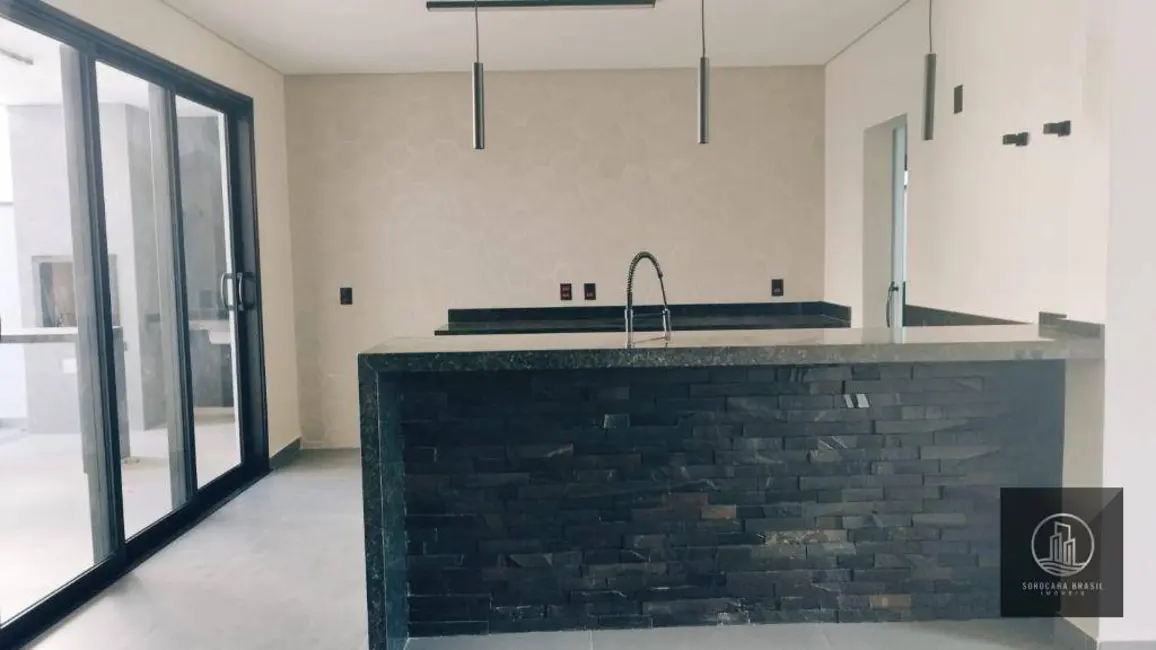 Casa de Condomínio com 3 quartos à venda, 250m2 em Aparecidinha, Sorocaba - SP - imagem 5 Foto 5 de Casa de Condomínio com 3 quartos à venda, 250m2 em Aparecidinha, Sorocaba - SP