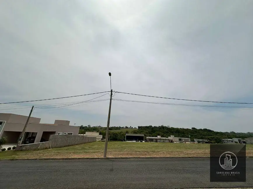 Foto 3 de Terreno / Lote à venda, 1000m2 em Aracoiaba Da Serra - SP