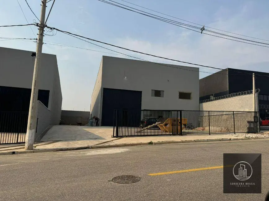 Foto 1 de Armazém / Galpão à venda, 1100m2 em Jardim Ibiti do Paço, Sorocaba - SP