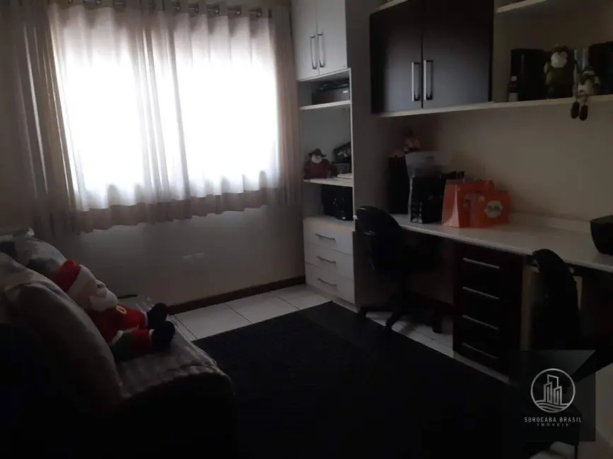 Foto 8 de Sobrado com 3 quartos à venda, 250m2 em Jardim São Paulo, Sorocaba - SP