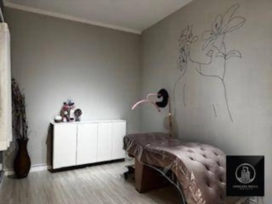 Foto 4 de Sobrado com 3 quartos à venda, 150m2 em Jardim Karolyne, Votorantim - SP