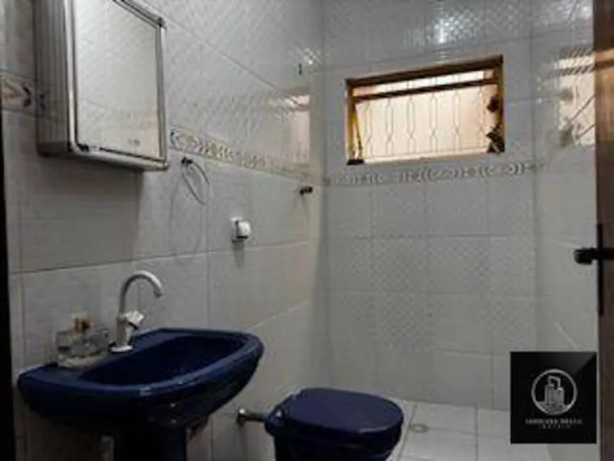 Foto 8 de Sobrado com 3 quartos à venda, 150m2 em Jardim Karolyne, Votorantim - SP