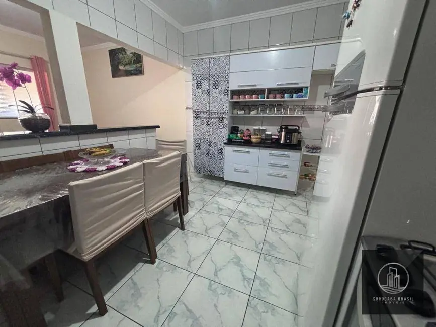 Foto 3 de Sobrado com 4 quartos à venda, 130m2 em Jardim São Guilherme, Sorocaba - SP