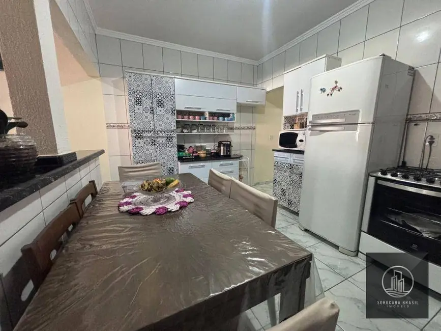 Foto 4 de Sobrado com 4 quartos à venda, 130m2 em Jardim São Guilherme, Sorocaba - SP