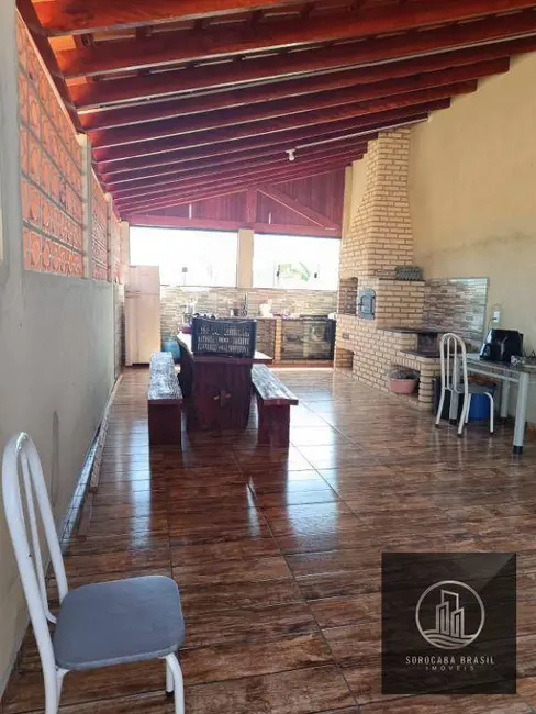 Chácara com 2 quartos à venda, 1186m2 em Aracoiaba Da Serra - SP - imagem 4 Foto 4 de Chácara com 2 quartos à venda, 1186m2 em Aracoiaba Da Serra - SP