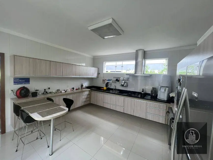 Foto 4 de Casa de Condomínio com 3 quartos à venda, 1129m2 em Aracoiaba Da Serra - SP