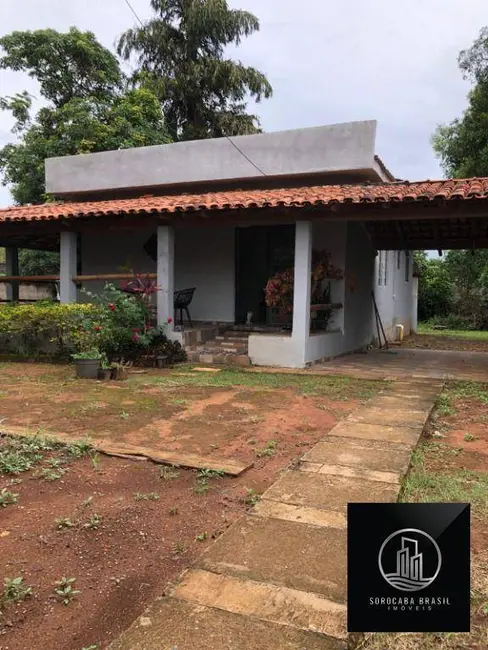 Foto 1 de Chácara com 3 quartos à venda, 800m2 em Aracoiaba Da Serra - SP