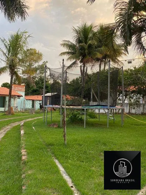 Foto 3 de Chácara com 4 quartos à venda, 2400m2 em Aracoiaba Da Serra - SP