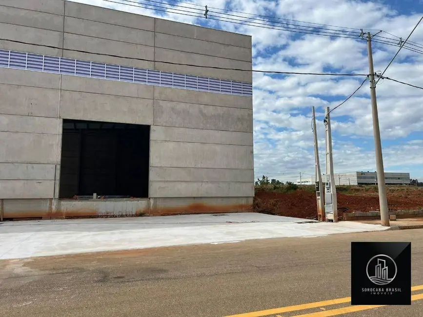 Armazém / Galpão para alugar, 2239m2 em Iporanga, Sorocaba - SP - imagem 4 Foto 4 de Armazém / Galpão para alugar, 2239m2 em Iporanga, Sorocaba - SP