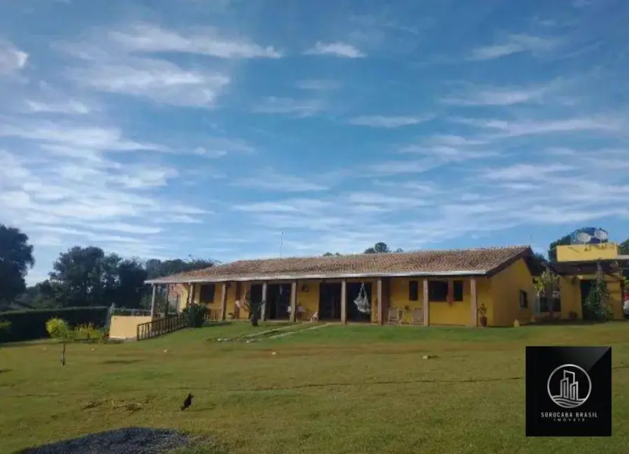 Chácara com 2 quartos à venda, 3285m2 em Aracoiaba Da Serra - SP - imagem 1 Foto 1 de Chácara com 2 quartos à venda, 3285m2 em Aracoiaba Da Serra - SP
