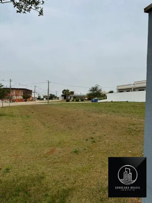 Foto 4 de Terreno / Lote à venda, 1027m2 em Aracoiaba Da Serra - SP