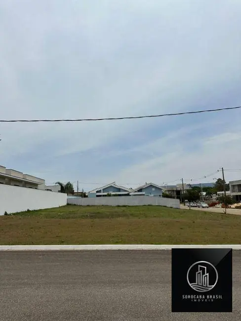 Foto 3 de Terreno / Lote à venda, 1027m2 em Aracoiaba Da Serra - SP