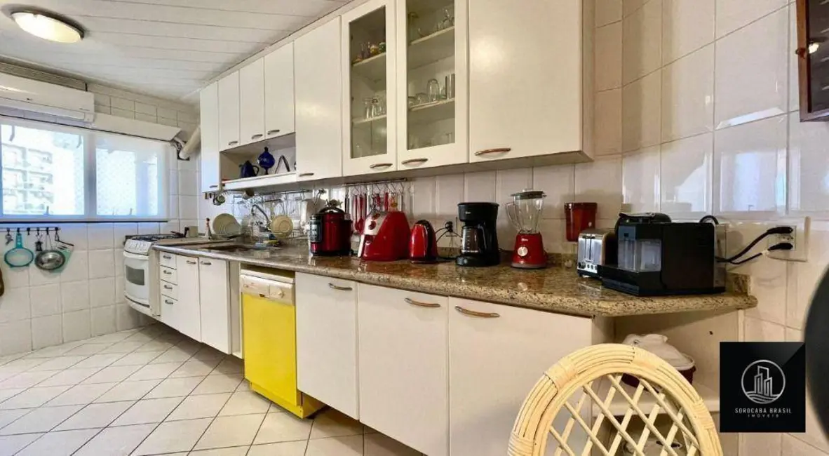 Foto 5 de Apartamento com 4 quartos à venda, 180m2 em Guaruja - SP
