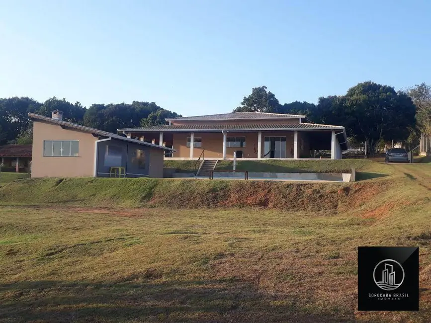 Foto 8 de Chácara com 3 quartos à venda, 2100m2 em Centro, Salto De Pirapora - SP