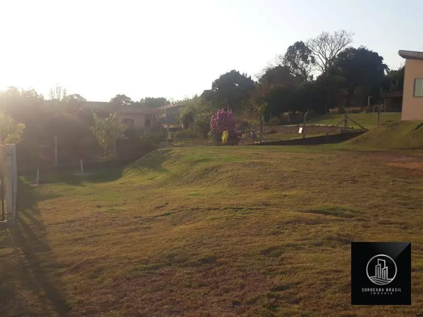 Foto 1 de Chácara com 3 quartos à venda, 2100m2 em Centro, Salto De Pirapora - SP