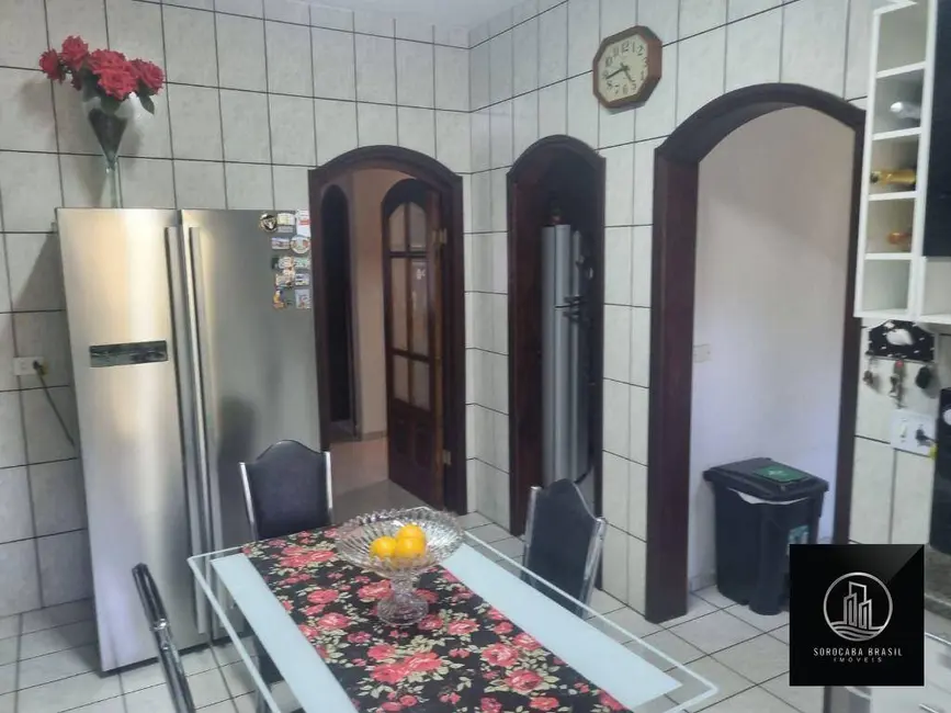 Sobrado com 3 quartos à venda, 251m2 em Mairinque - SP - imagem 9 Foto 9 de Sobrado com 3 quartos à venda, 251m2 em Mairinque - SP