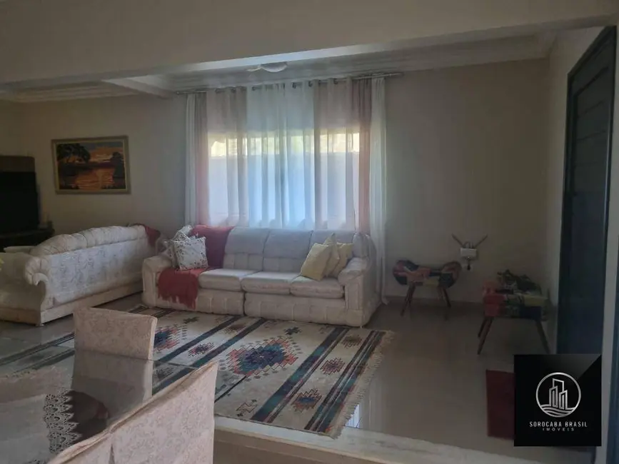 Sobrado com 3 quartos à venda, 251m2 em Mairinque - SP - imagem 3 Foto 3 de Sobrado com 3 quartos à venda, 251m2 em Mairinque - SP