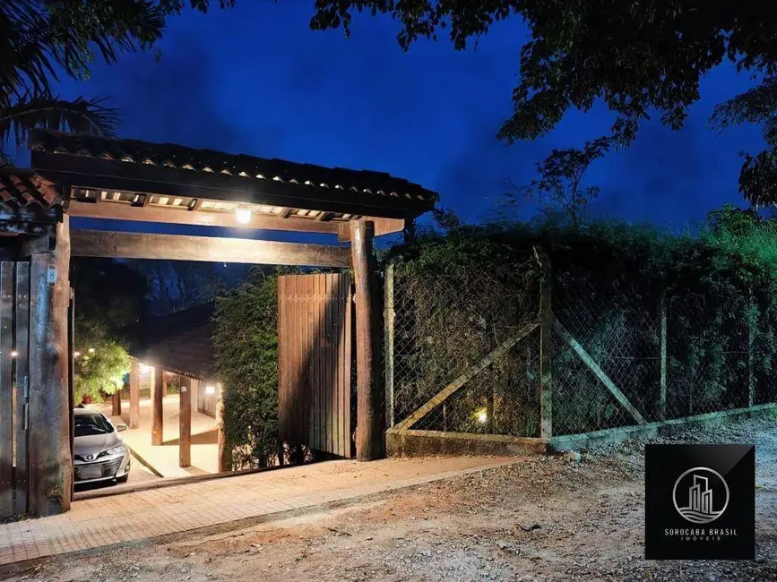 Chácara com 2 quartos para alugar, 500m2 em Piedade - SP - imagem 1 Foto 1 de Chácara com 2 quartos para alugar, 500m2 em Piedade - SP