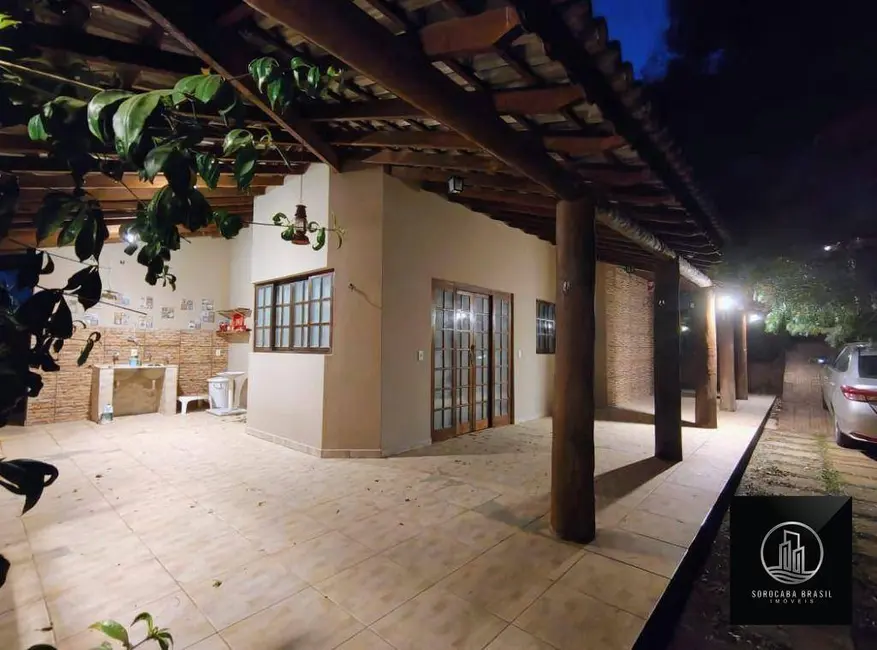 Chácara com 2 quartos para alugar, 500m2 em Piedade - SP - imagem 6 Foto 6 de Chácara com 2 quartos para alugar, 500m2 em Piedade - SP