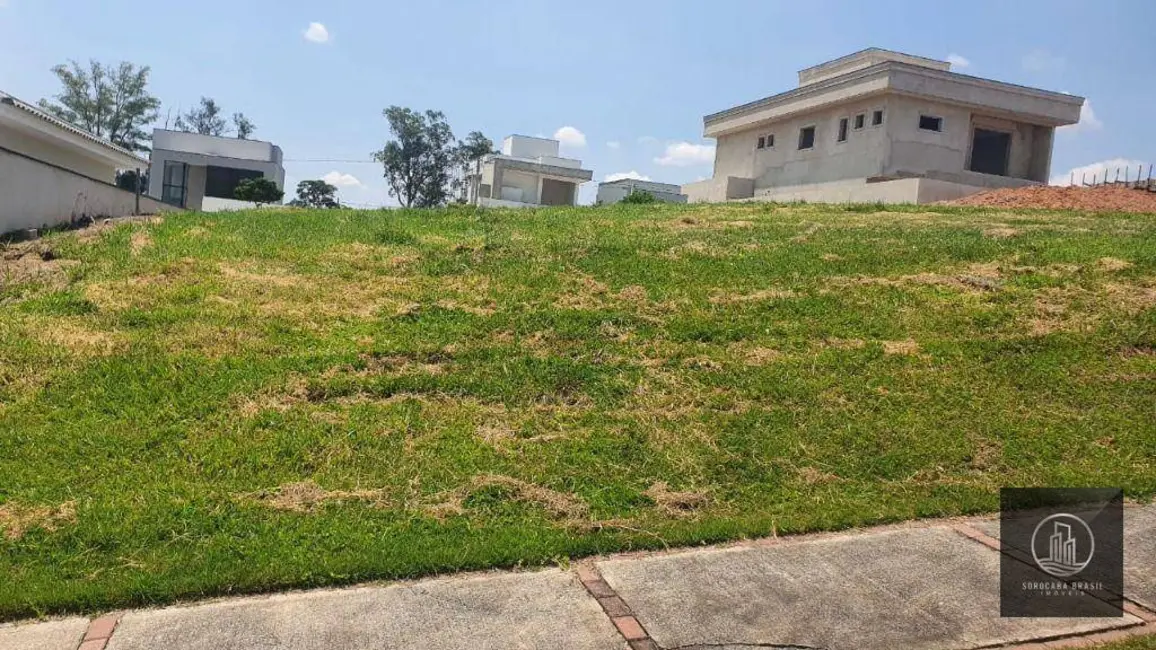 Foto 1 de Terreno / Lote à venda, 333m2 em Votorantim - SP