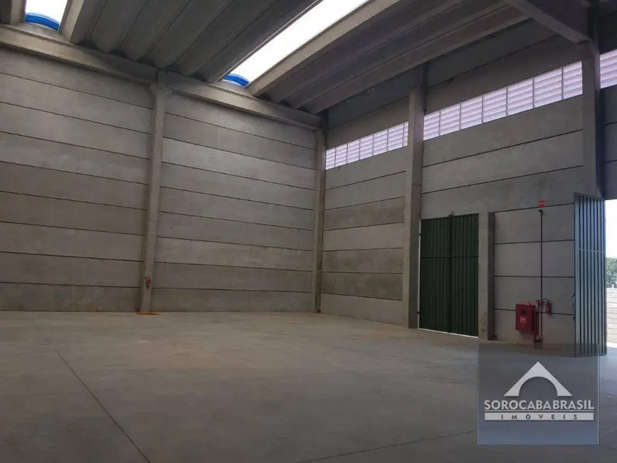 Armazém / Galpão à venda e para alugar, 1000m2 em Jardim Leocádia, Sorocaba - SP - imagem 8 Foto 8 de Armazém / Galpão à venda e para alugar, 1000m2 em Jardim Leocádia, Sorocaba - SP