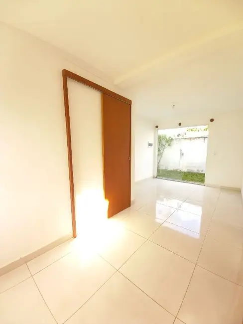 Foto 10 de Casa com 2 quartos à venda, 90m2 em Guarapari - ES