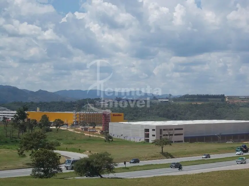 Terreno / Lote à venda, 18600m2 em Aracariguama - SP - imagem 3 Foto 3 de Terreno / Lote à venda, 18600m2 em Aracariguama - SP