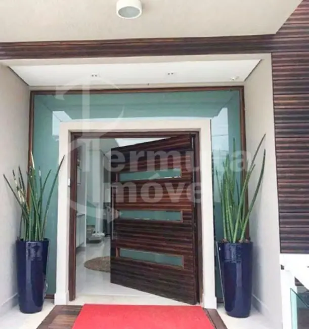 Foto 2 de Casa com 7 quartos à venda, 700m2 em Bertioga - SP