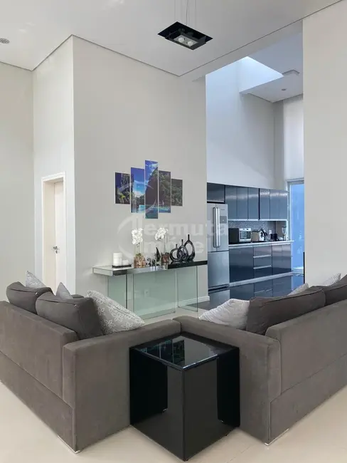 Foto 3 de Casa de Condomínio com 3 quartos à venda, 420m2 em Tamboré, Santana De Parnaiba - SP