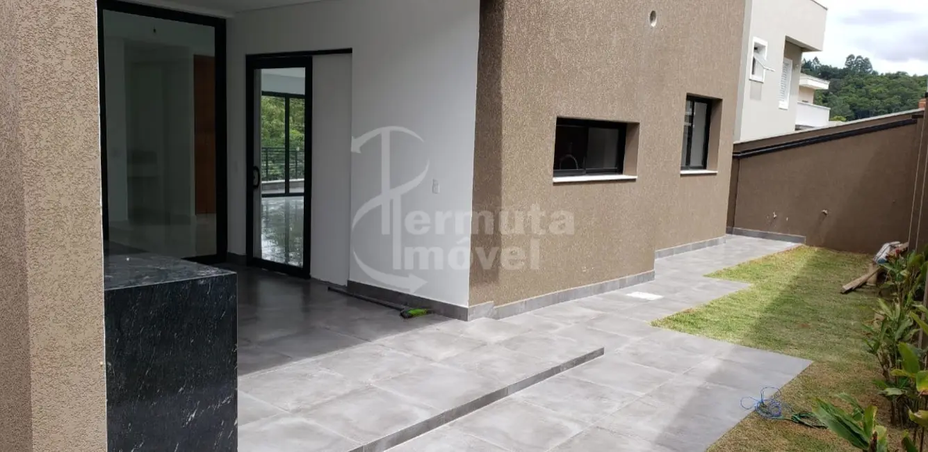 Foto 3 de Casa de Condomínio com 3 quartos à venda, 279m2 em Suru, Santana De Parnaiba - SP