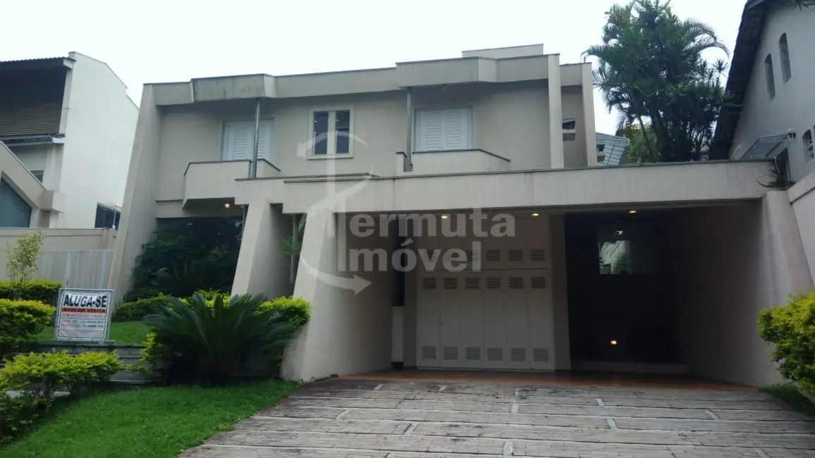 Casa de Condomínio com 4 quartos para alugar, 572m2 em Alphaville Residencial Um, Barueri - SP - imagem 3 Foto 3 de Casa de Condomínio com 4 quartos para alugar, 572m2 em Alphaville Residencial Um, Barueri - SP