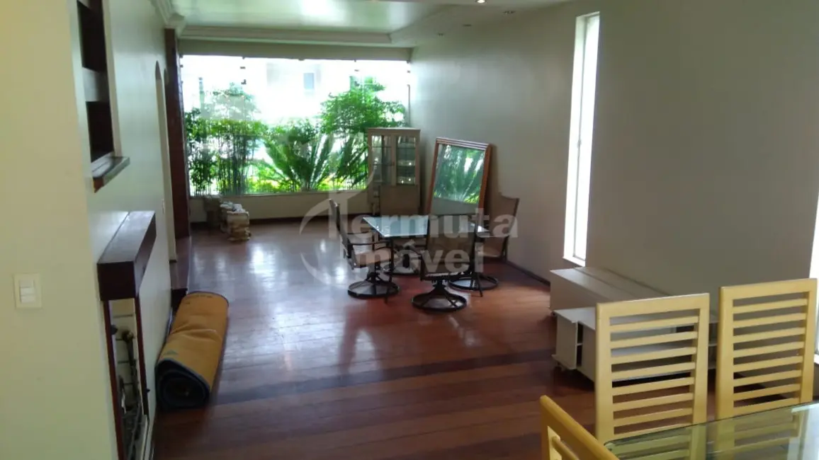 Casa de Condomínio com 4 quartos para alugar, 572m2 em Alphaville Residencial Um, Barueri - SP - imagem 9 Foto 9 de Casa de Condomínio com 4 quartos para alugar, 572m2 em Alphaville Residencial Um, Barueri - SP