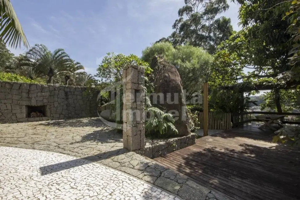 Casa de Condomínio com 5 quartos à venda, 1200m2 em Tamboré, Barueri - SP - imagem 6 Foto 6 de Casa de Condomínio com 5 quartos à venda, 1200m2 em Tamboré, Barueri - SP