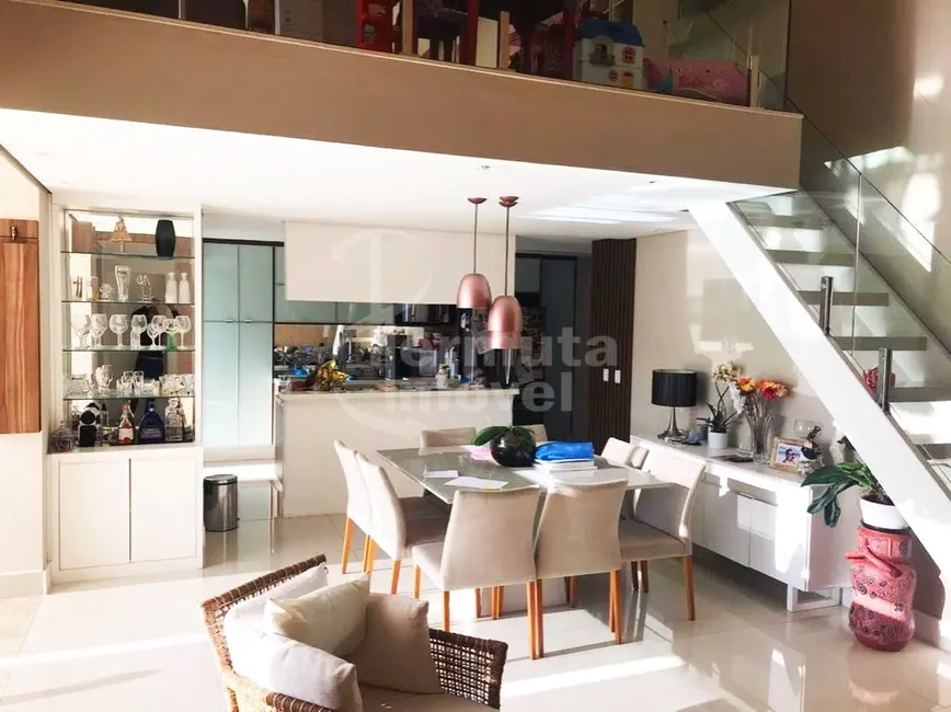 Foto 1 de Casa de Condomínio com 3 quartos à venda, 144m2 em Alphaville, Santana De Parnaiba - SP