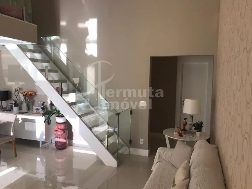 Foto 2 de Casa de Condomínio com 3 quartos à venda, 144m2 em Alphaville, Santana De Parnaiba - SP