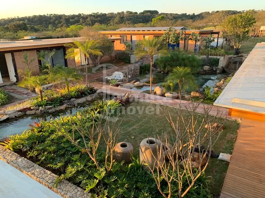 Foto 2 de Fazenda / Haras com 6 quartos à venda e para alugar, 3490m2 em Avecuia do Alto, Porto Feliz - SP