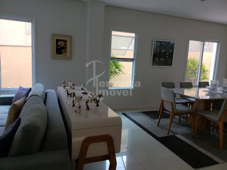 Casa de Condomínio com 5 quartos à venda, 400m2 em Tamboré, Santana De Parnaiba - SP - imagem 7 Foto 7 de Casa de Condomínio com 5 quartos à venda, 400m2 em Tamboré, Santana De Parnaiba - SP