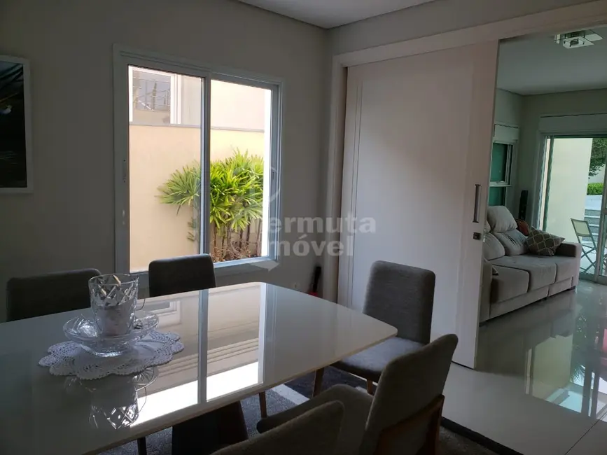 Casa de Condomínio com 5 quartos à venda, 400m2 em Tamboré, Santana De Parnaiba - SP - imagem 8 Foto 8 de Casa de Condomínio com 5 quartos à venda, 400m2 em Tamboré, Santana De Parnaiba - SP