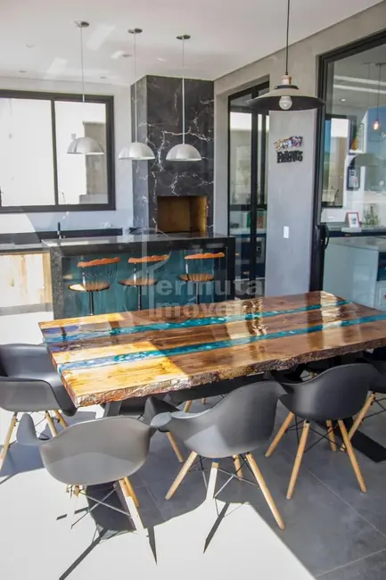 Foto 4 de Casa de Condomínio com 3 quartos à venda, 330m2 em Alphaville, Santana De Parnaiba - SP