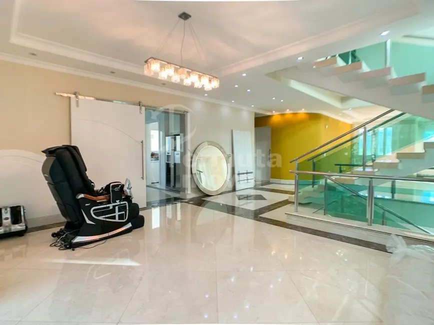 Foto 3 de Casa de Condomínio com 4 quartos à venda, 660m2 em Sítio Tamboré Alphaville, Barueri - SP