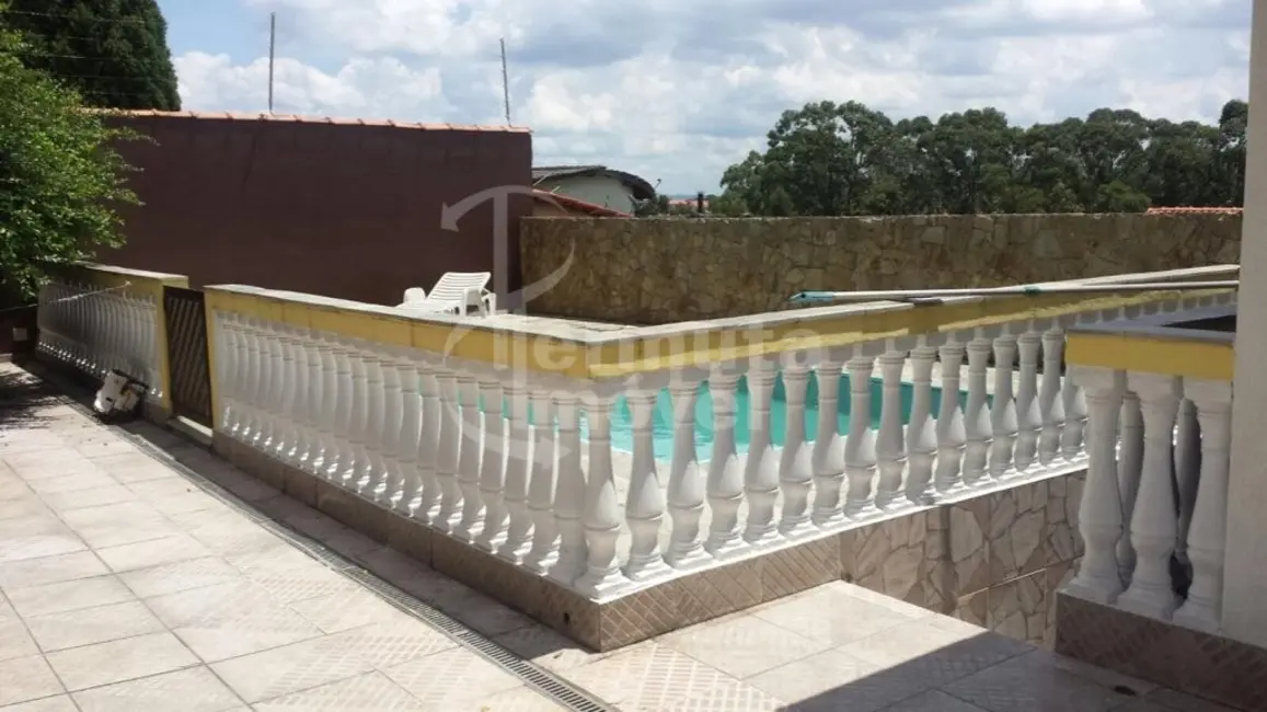 Casa com 5 quartos à venda, 350m2 em City Bussocaba, Osasco - SP - imagem 3 Foto 3 de Casa com 5 quartos à venda, 350m2 em City Bussocaba, Osasco - SP