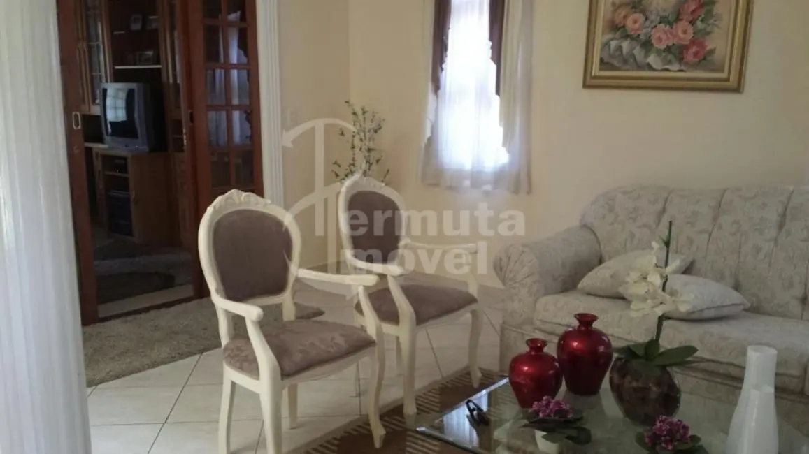 Casa com 5 quartos à venda, 350m2 em City Bussocaba, Osasco - SP - imagem 4 Foto 4 de Casa com 5 quartos à venda, 350m2 em City Bussocaba, Osasco - SP