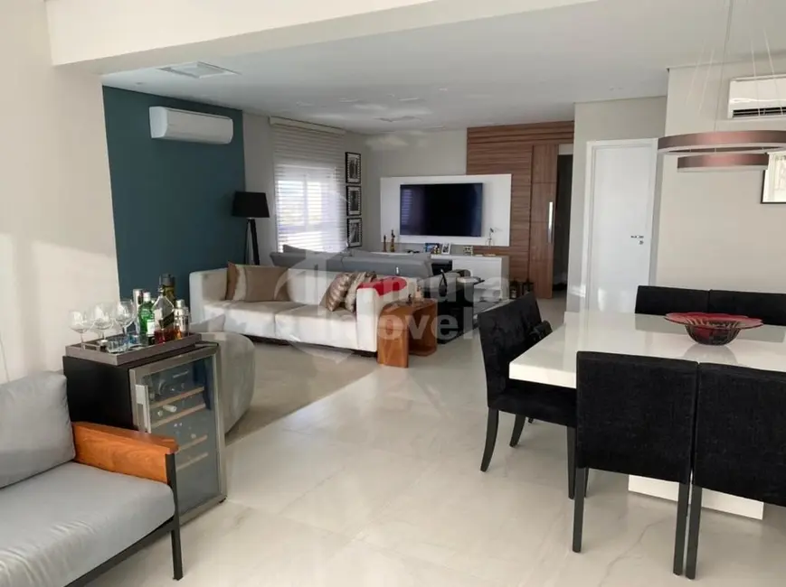 Foto 9 de Apartamento com 3 quartos à venda, 200m2 em Alphaville Empresarial, Barueri - SP