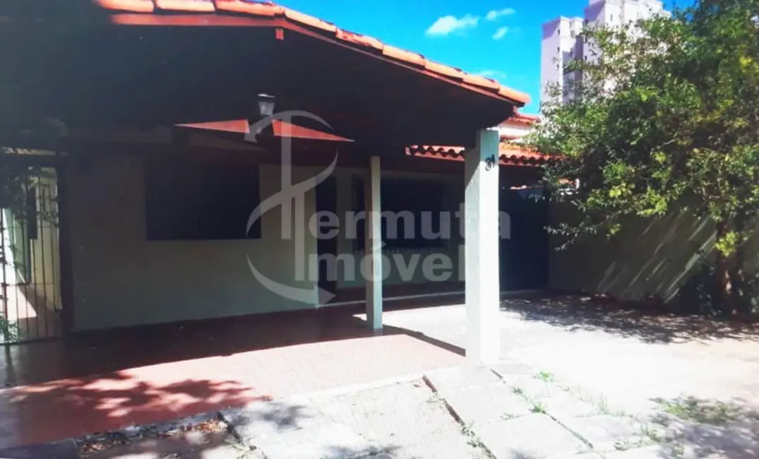 Foto 2 de Casa com 3 quartos à venda, 250m2 em Sao Jose Dos Campos - SP