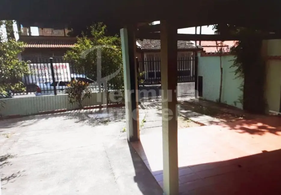 Foto 3 de Casa com 3 quartos à venda, 250m2 em Sao Jose Dos Campos - SP