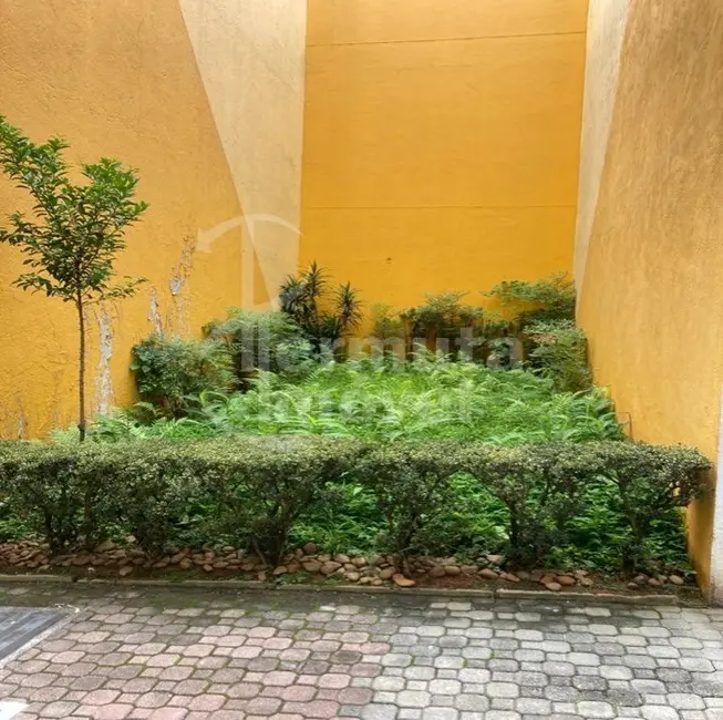 Foto 1 de Terreno / Lote à venda, 32m2 em Condomínio Centro Comercial Alphaville, Barueri - SP