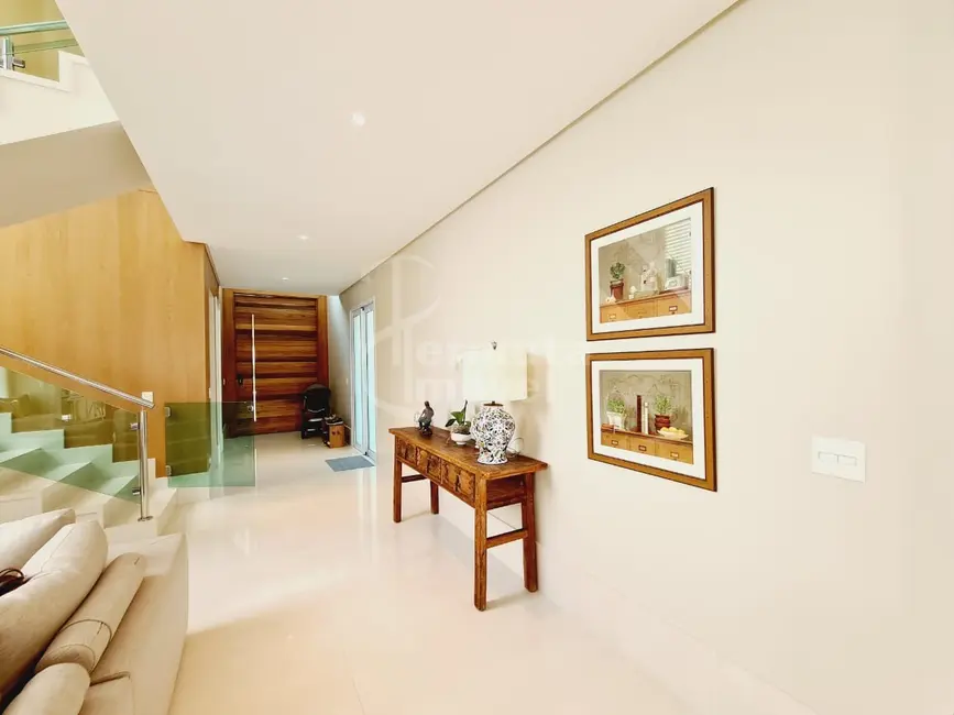 Foto 5 de Casa de Condomínio com 5 quartos à venda e para alugar, 404m2 em Tamboré, Santana De Parnaiba - SP