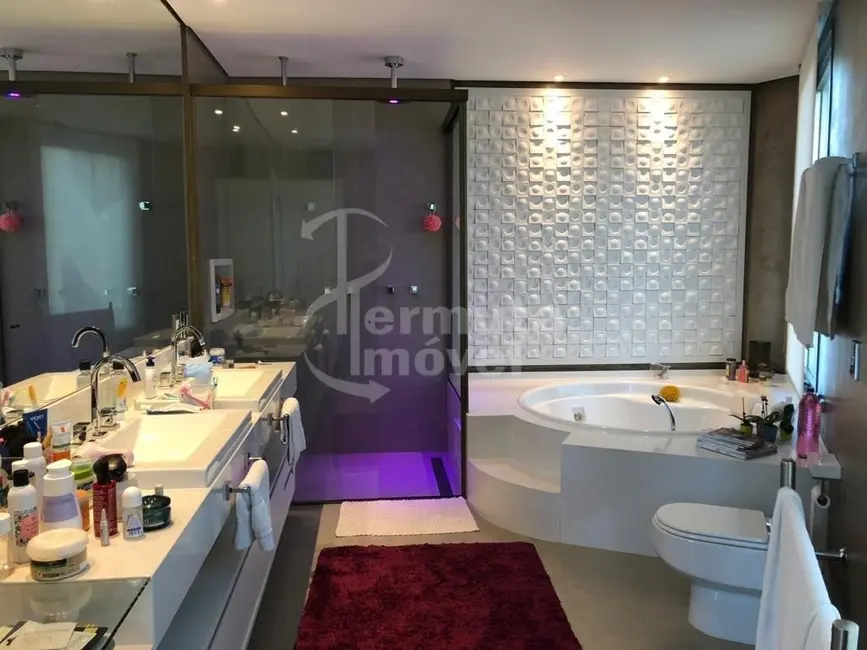 Foto 9 de Casa de Condomínio com 3 quartos à venda, 560m2 em Tamboré, Santana De Parnaiba - SP